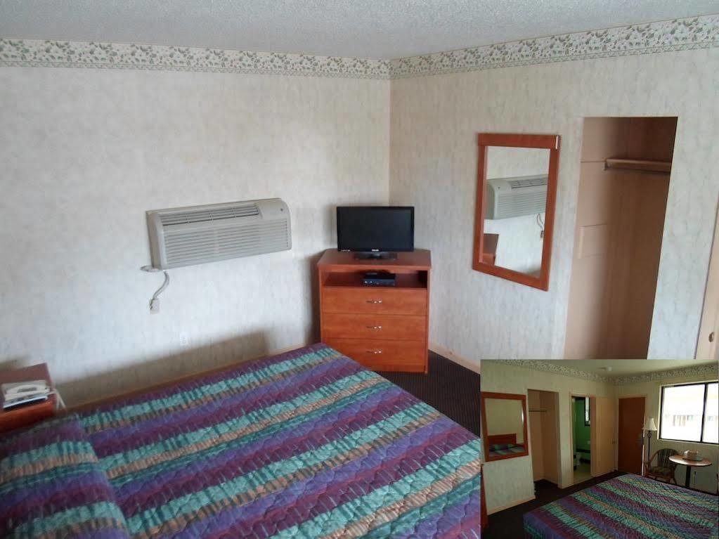 Red Carpet Inn Brooklawn Екстериор снимка