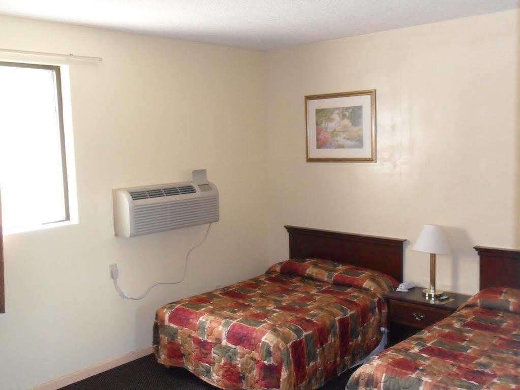 Red Carpet Inn Brooklawn Екстериор снимка
